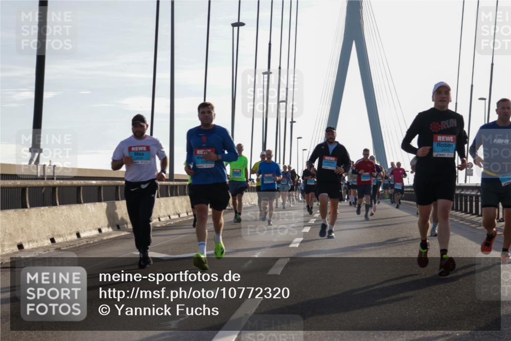 03.10.2026 - Köhlbrandbrückenlauf Yannick Fuchs http://msf.ph/oto/10772320 03.10.2026 09:28:08 Position 1 2419 meine-sportfotos.de
