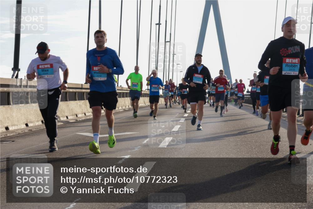 03.10.2026 - Köhlbrandbrückenlauf Yannick Fuchs http://msf.ph/oto/10772323 03.10.2026 09:28:09 Position 1 2544, 1019, 2419 meine-sportfotos.de