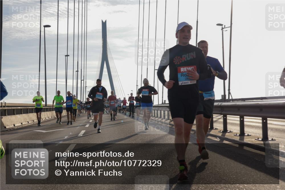 03.10.2026 - Köhlbrandbrückenlauf Yannick Fuchs http://msf.ph/oto/10772329 03.10.2026 09:28:11 Position 1 24 meine-sportfotos.de