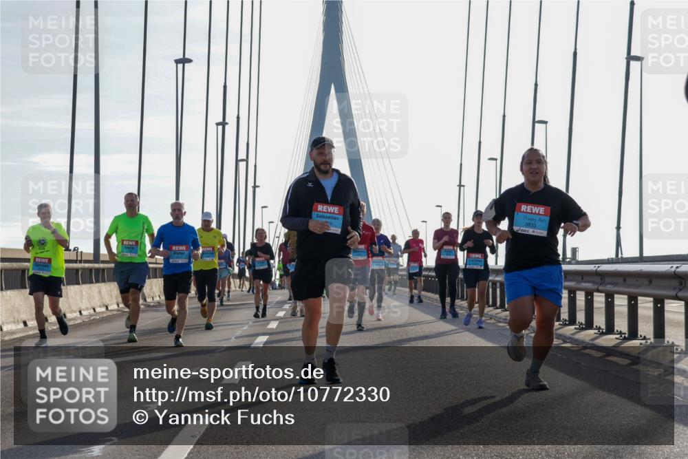 03.10.2026 - Köhlbrandbrückenlauf Yannick Fuchs http://msf.ph/oto/10772330 03.10.2026 09:28:11 Position 1 2417, 3833 meine-sportfotos.de