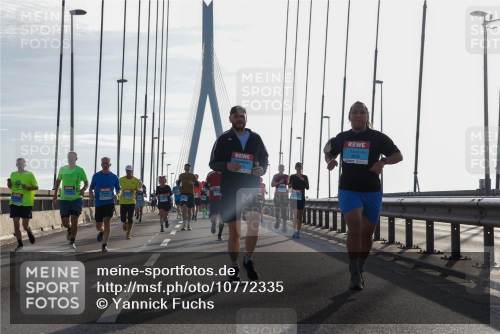 03.10.2026 - Köhlbrandbrückenlauf Yannick Fuchs http://msf.ph/oto/10772335 03.10.2026 09:28:12 Position 1 79, 3833 meine-sportfotos.de