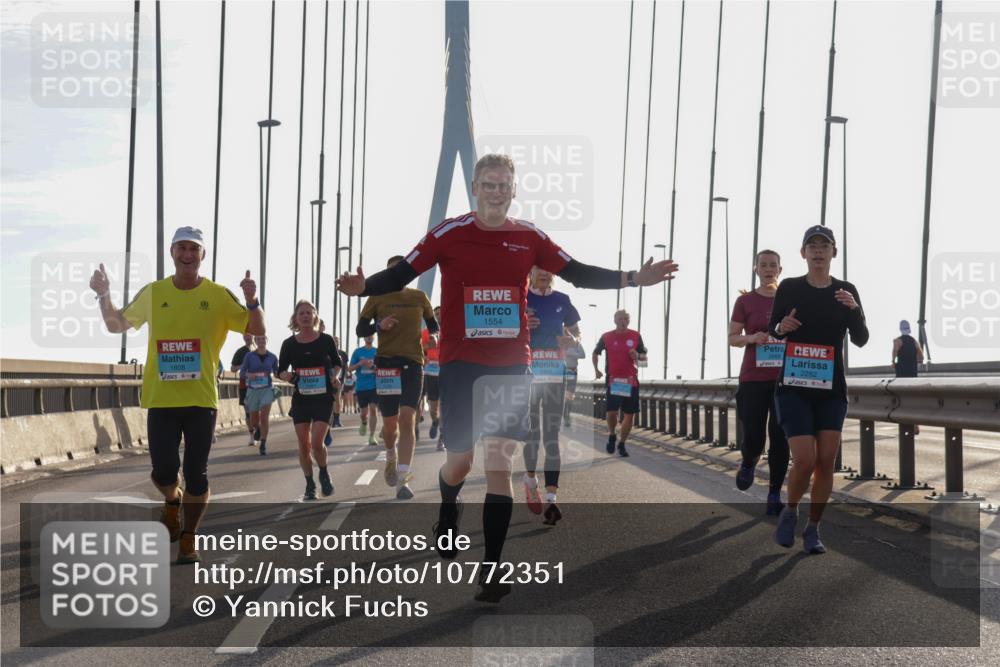 03.10.2026 - Köhlbrandbrückenlauf Yannick Fuchs http://msf.ph/oto/10772351 03.10.2026 09:28:15 Position 1 1808, 1554, 2282 meine-sportfotos.de