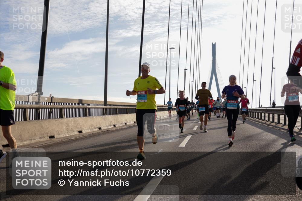 03.10.2026 - Köhlbrandbrückenlauf Yannick Fuchs http://msf.ph/oto/10772359 03.10.2026 09:28:17 Position 1  meine-sportfotos.de