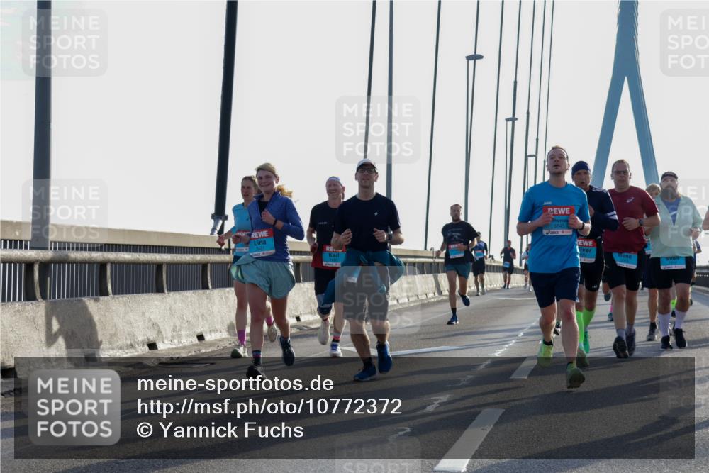 03.10.2026 - Köhlbrandbrückenlauf Yannick Fuchs http://msf.ph/oto/10772372 03.10.2026 09:28:21 Position 1 2431, 3745 meine-sportfotos.de
