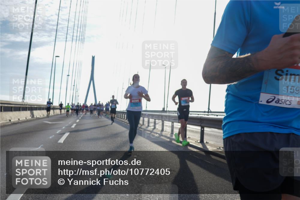 03.10.2026 - Köhlbrandbrückenlauf Yannick Fuchs http://msf.ph/oto/10772405 03.10.2026 09:28:28 Position 1 159 meine-sportfotos.de