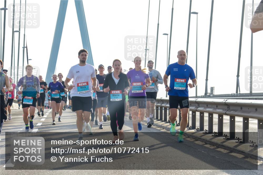 03.10.2026 - Köhlbrandbrückenlauf Yannick Fuchs http://msf.ph/oto/10772415 03.10.2026 09:28:31 Position 1 1448, 3141, 3130, 1441, 1440 meine-sportfotos.de