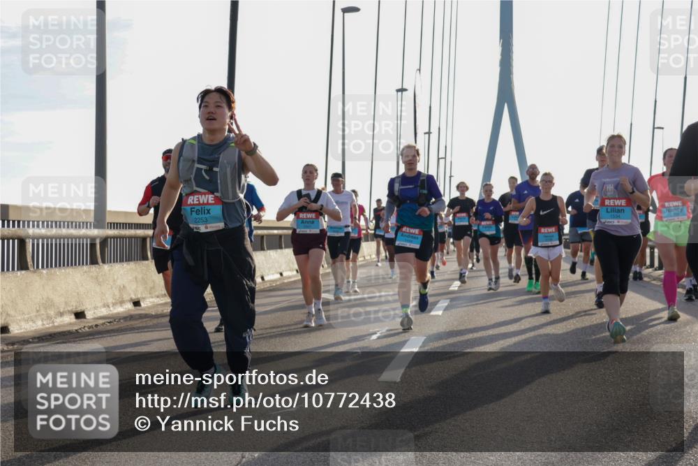 03.10.2026 - Köhlbrandbrückenlauf Yannick Fuchs http://msf.ph/oto/10772438 03.10.2026 09:28:35 Position 1 1534, 2253 meine-sportfotos.de