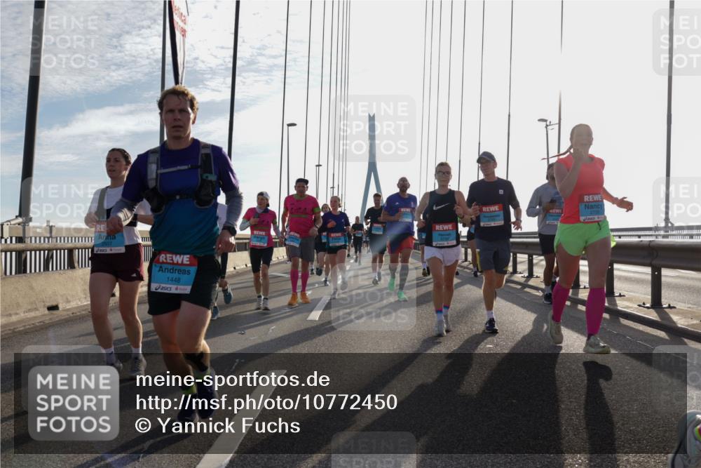 03.10.2026 - Köhlbrandbrückenlauf Yannick Fuchs http://msf.ph/oto/10772450 03.10.2026 09:28:37 Position 1 2507, 1448 meine-sportfotos.de