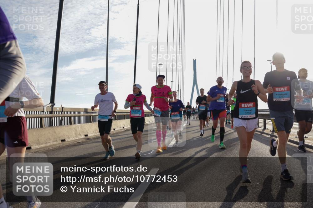 03.10.2026 - Köhlbrandbrückenlauf Yannick Fuchs http://msf.ph/oto/10772453 03.10.2026 09:28:38 Position 1 14, 3739, 3760 meine-sportfotos.de