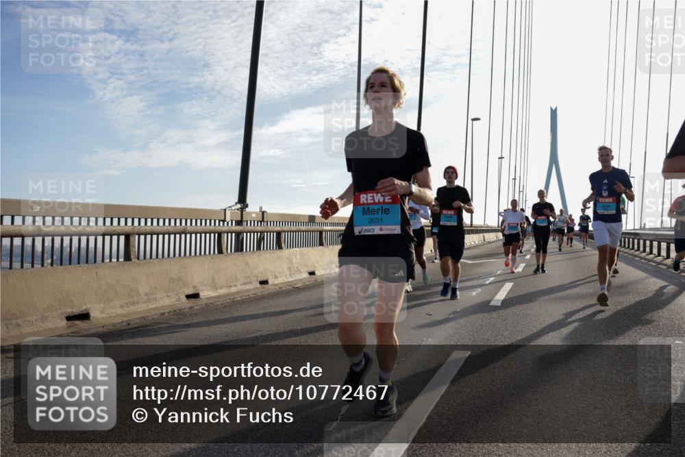 03.10.2026 - Köhlbrandbrückenlauf Yannick Fuchs http://msf.ph/oto/10772467 03.10.2026 09:28:41 Position 1 2691 meine-sportfotos.de
