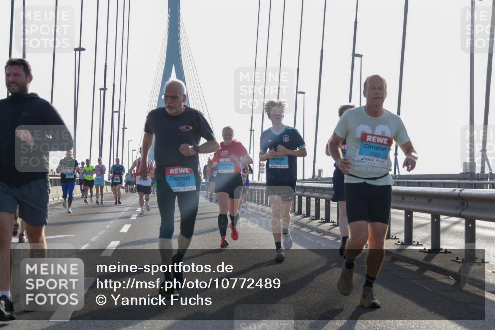 03.10.2026 - Köhlbrandbrückenlauf Yannick Fuchs http://msf.ph/oto/10772489 03.10.2026 09:28:46 Position 1 2523, 1252 meine-sportfotos.de