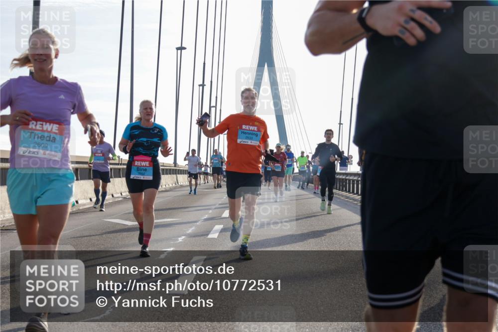 03.10.2026 - Köhlbrandbrückenlauf Yannick Fuchs http://msf.ph/oto/10772531 03.10.2026 09:28:56 Position 1 2609, 2633 meine-sportfotos.de