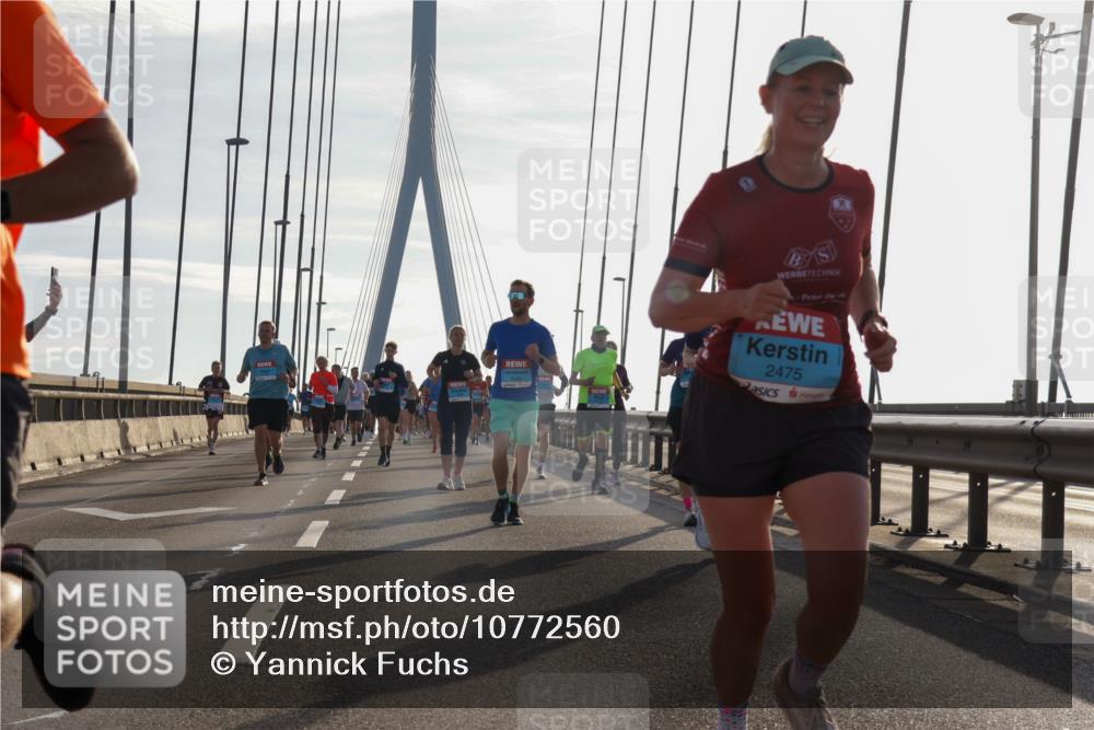 03.10.2026 - Köhlbrandbrückenlauf Yannick Fuchs http://msf.ph/oto/10772560 03.10.2026 09:29:03 Position 1 2475 meine-sportfotos.de