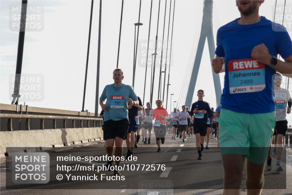 03.10.2026 - Köhlbrandbrückenlauf Yannick Fuchs http://msf.ph/oto/10772576 03.10.2026 09:29:06 Position 1 3768, 2489, 3790 meine-sportfotos.de