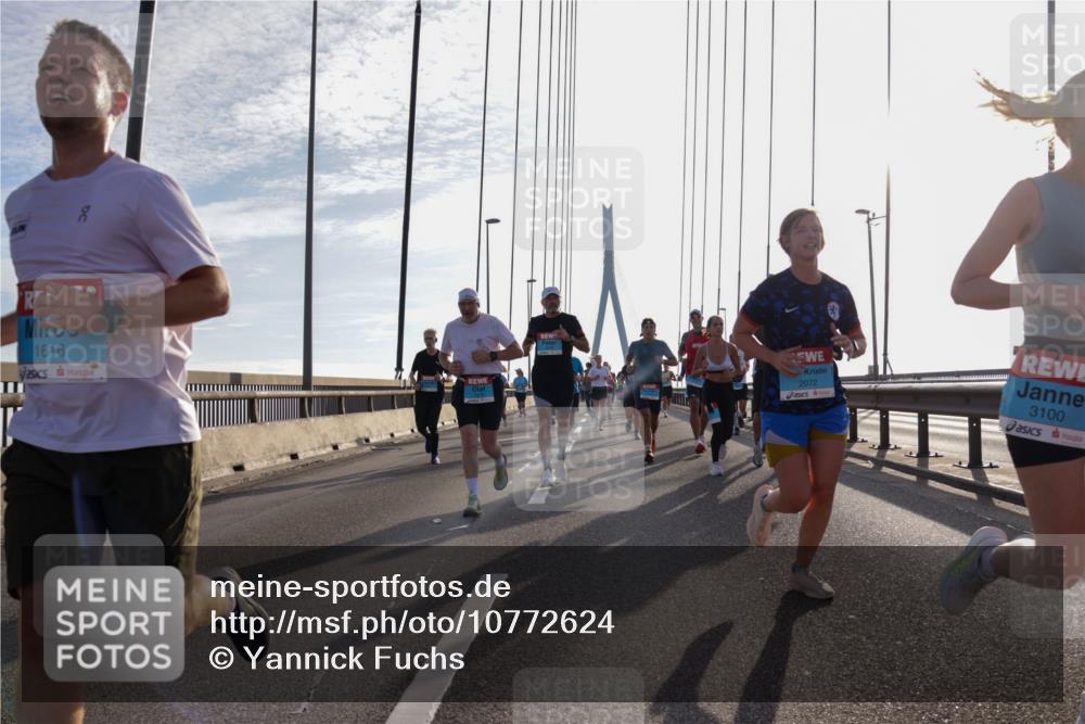 03.10.2026 - Köhlbrandbrückenlauf Yannick Fuchs http://msf.ph/oto/10772624 03.10.2026 09:29:18 Position 1 1616, 2072, 4, 3100 meine-sportfotos.de