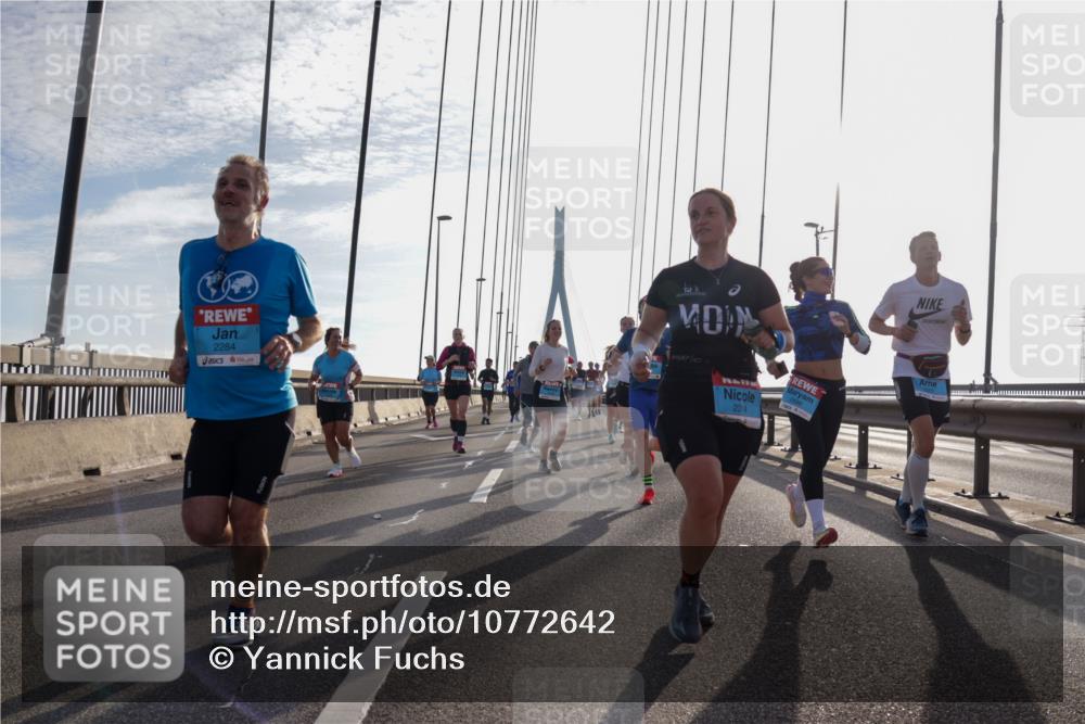 03.10.2026 - Köhlbrandbrückenlauf Yannick Fuchs http://msf.ph/oto/10772642 03.10.2026 09:29:22 Position 1 2284, 2314 meine-sportfotos.de