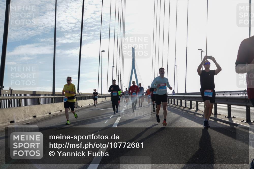 03.10.2026 - Köhlbrandbrückenlauf Yannick Fuchs http://msf.ph/oto/10772681 03.10.2026 09:29:31 Position 1  meine-sportfotos.de