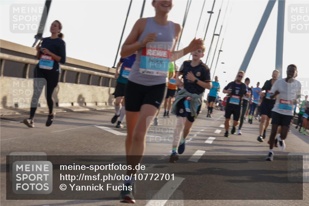 03.10.2026 - Köhlbrandbrückenlauf Yannick Fuchs http://msf.ph/oto/10772701 03.10.2026 09:29:36 Position 1 2304 meine-sportfotos.de