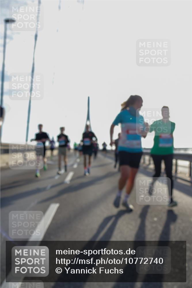 03.10.2026 - Köhlbrandbrückenlauf Yannick Fuchs http://msf.ph/oto/10772740 03.10.2026 09:29:48 Position 1  meine-sportfotos.de