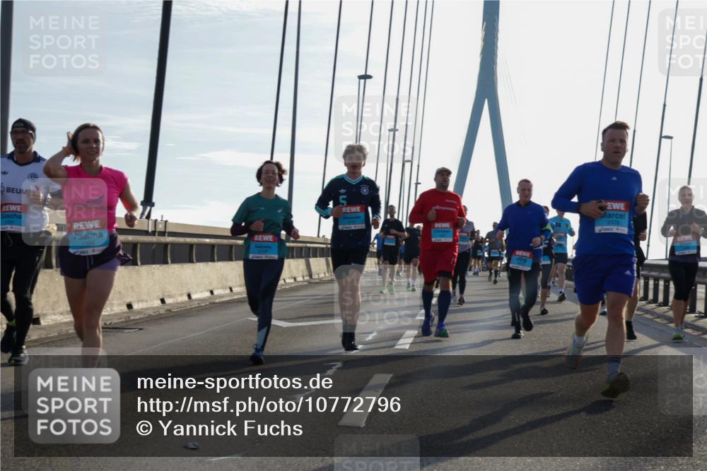 03.10.2026 - Köhlbrandbrückenlauf Yannick Fuchs http://msf.ph/oto/10772796 03.10.2026 09:30:01 Position 1 1398, 2579 meine-sportfotos.de