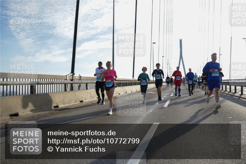 03.10.2026 - Köhlbrandbrückenlauf Yannick Fuchs http://msf.ph/oto/10772799 03.10.2026 09:30:02 Position 1  meine-sportfotos.de