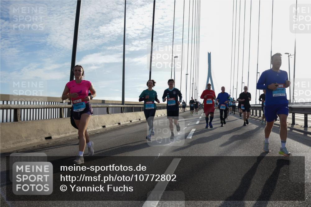 03.10.2026 - Köhlbrandbrückenlauf Yannick Fuchs http://msf.ph/oto/10772802 03.10.2026 09:30:03 Position 1 2579 meine-sportfotos.de
