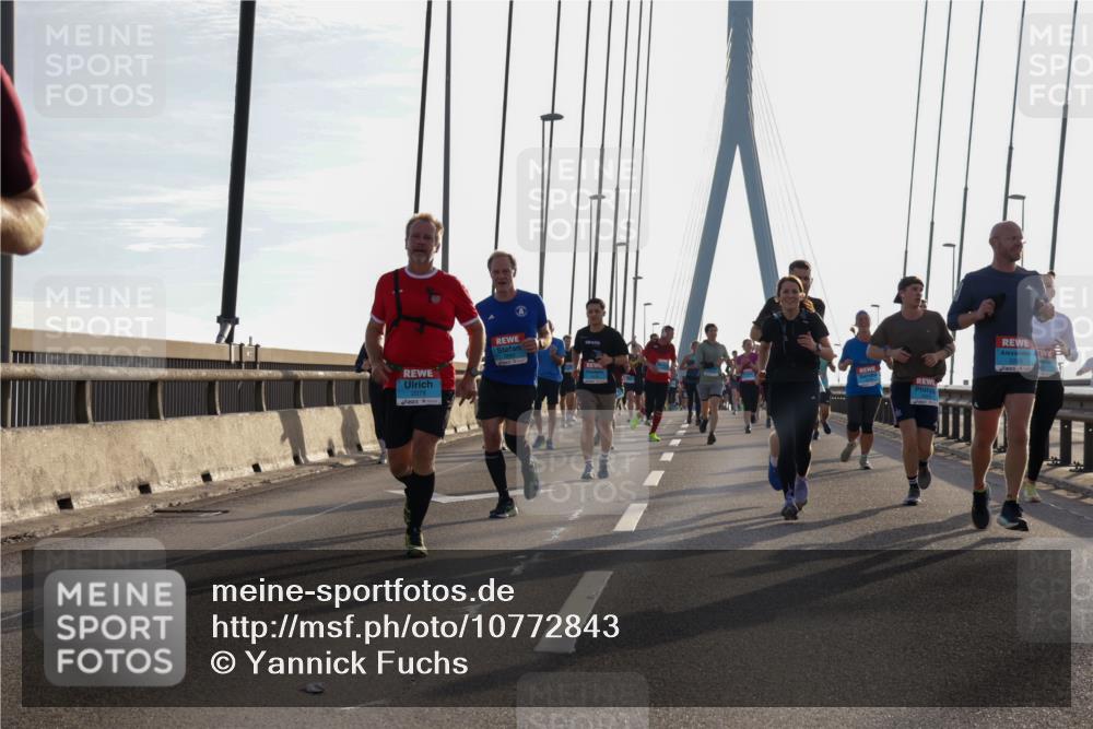 03.10.2026 - Köhlbrandbrückenlauf Yannick Fuchs http://msf.ph/oto/10772843 03.10.2026 09:30:14 Position 1 2078 meine-sportfotos.de