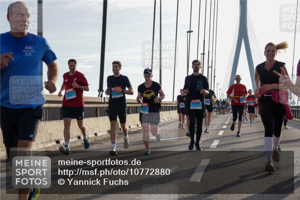 03.10.2026 - Köhlbrandbrückenlauf Yannick Fuchs http://msf.ph/oto/10772880 03.10.2026 09:30:24 Position 1 2015, 2, 0, 2713 meine-sportfotos.de