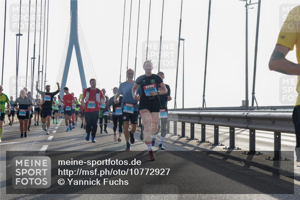 03.10.2026 - Köhlbrandbrückenlauf Yannick Fuchs http://msf.ph/oto/10772927 03.10.2026 09:30:39 Position 1  meine-sportfotos.de