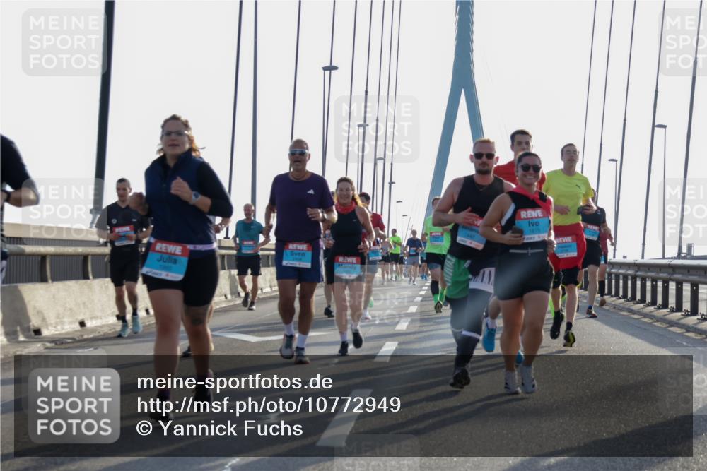03.10.2026 - Köhlbrandbrückenlauf Yannick Fuchs http://msf.ph/oto/10772949 03.10.2026 09:30:44 Position 1 1447, 1, 1615 meine-sportfotos.de