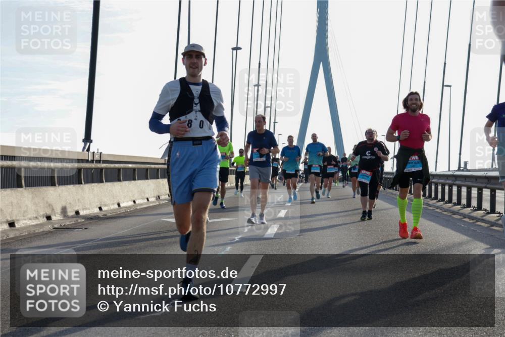 03.10.2026 - Köhlbrandbrückenlauf Yannick Fuchs http://msf.ph/oto/10772997 03.10.2026 09:30:55 Position 1  meine-sportfotos.de
