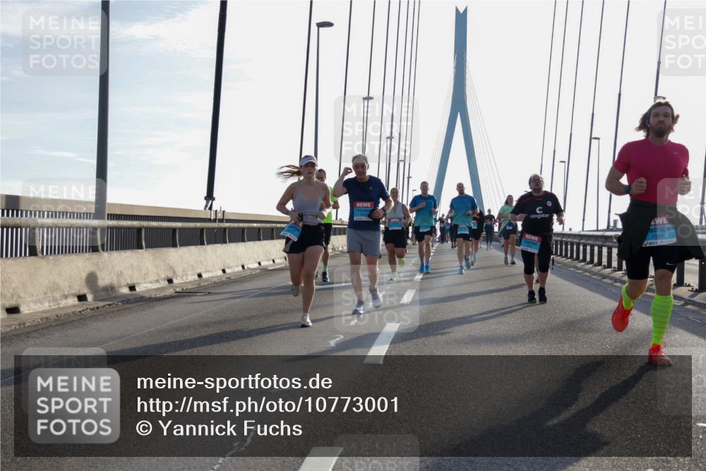 03.10.2026 - Köhlbrandbrückenlauf Yannick Fuchs http://msf.ph/oto/10773001 03.10.2026 09:30:57 Position 1 2985 meine-sportfotos.de