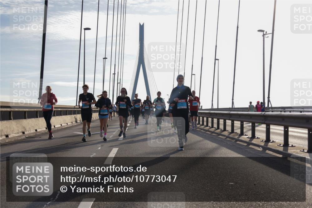 03.10.2026 - Köhlbrandbrückenlauf Yannick Fuchs http://msf.ph/oto/10773047 03.10.2026 09:31:07 Position 1  meine-sportfotos.de