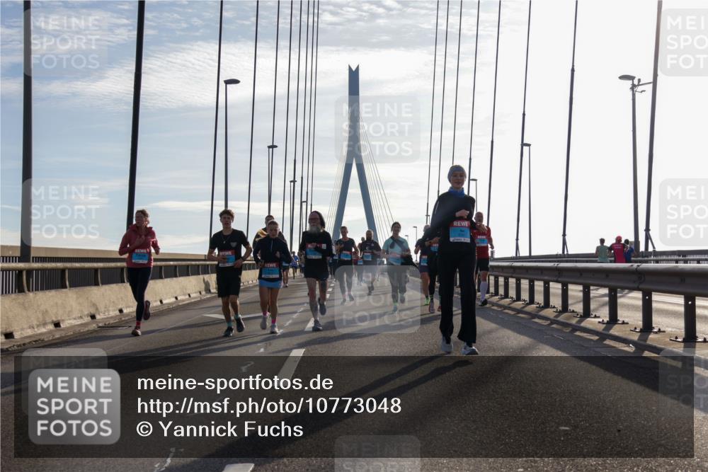 03.10.2026 - Köhlbrandbrückenlauf Yannick Fuchs http://msf.ph/oto/10773048 03.10.2026 09:31:07 Position 1  meine-sportfotos.de