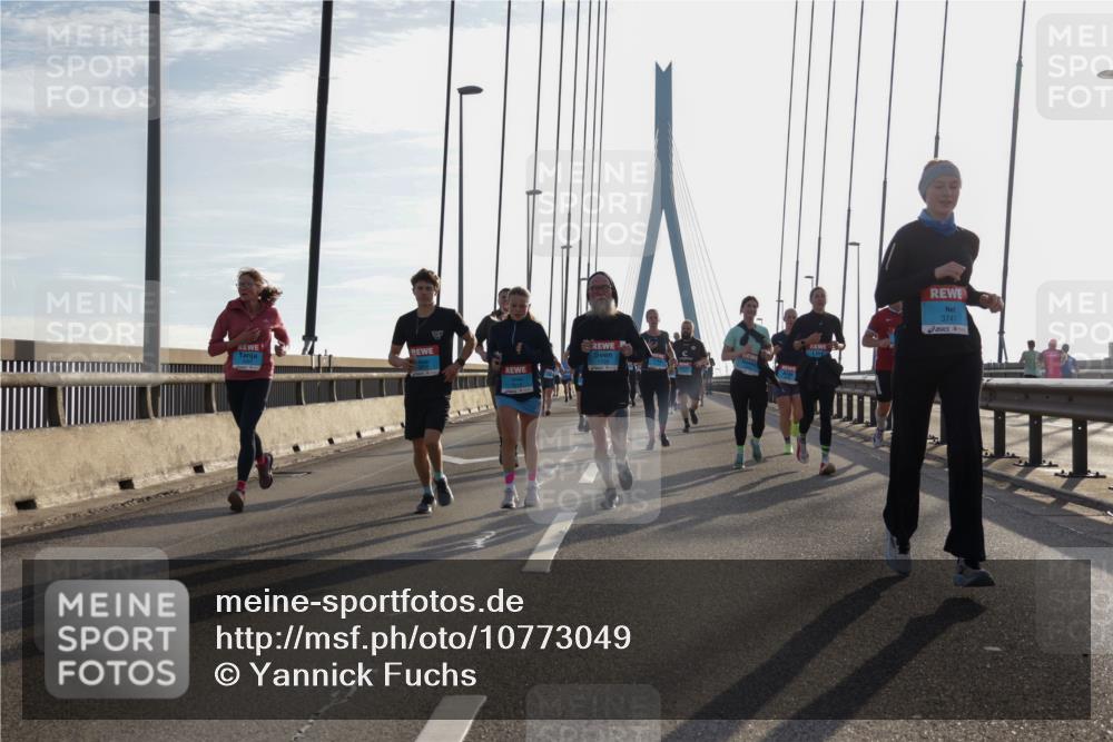 03.10.2026 - Köhlbrandbrückenlauf Yannick Fuchs http://msf.ph/oto/10773049 03.10.2026 09:31:07 Position 1 1729, 3741 meine-sportfotos.de