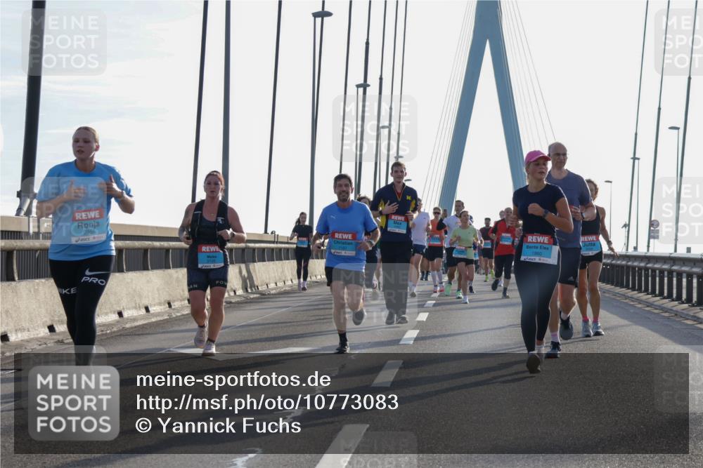 03.10.2026 - Köhlbrandbrückenlauf Yannick Fuchs http://msf.ph/oto/10773083 03.10.2026 09:31:14 Position 1 2955, 1187, 1960 meine-sportfotos.de