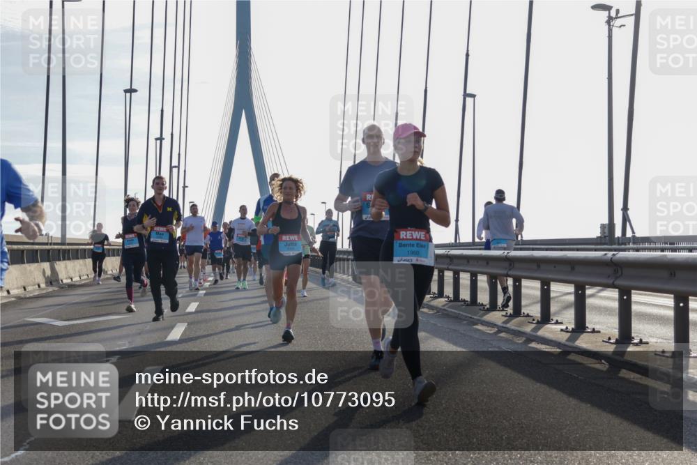 03.10.2026 - Köhlbrandbrückenlauf Yannick Fuchs http://msf.ph/oto/10773095 03.10.2026 09:31:16 Position 1 1960 meine-sportfotos.de