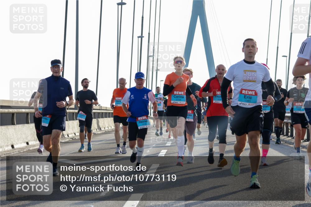 03.10.2026 - Köhlbrandbrückenlauf Yannick Fuchs http://msf.ph/oto/10773119 03.10.2026 09:31:22 Position 1 973, 1218, 2706, 1383, 1900, 354 meine-sportfotos.de