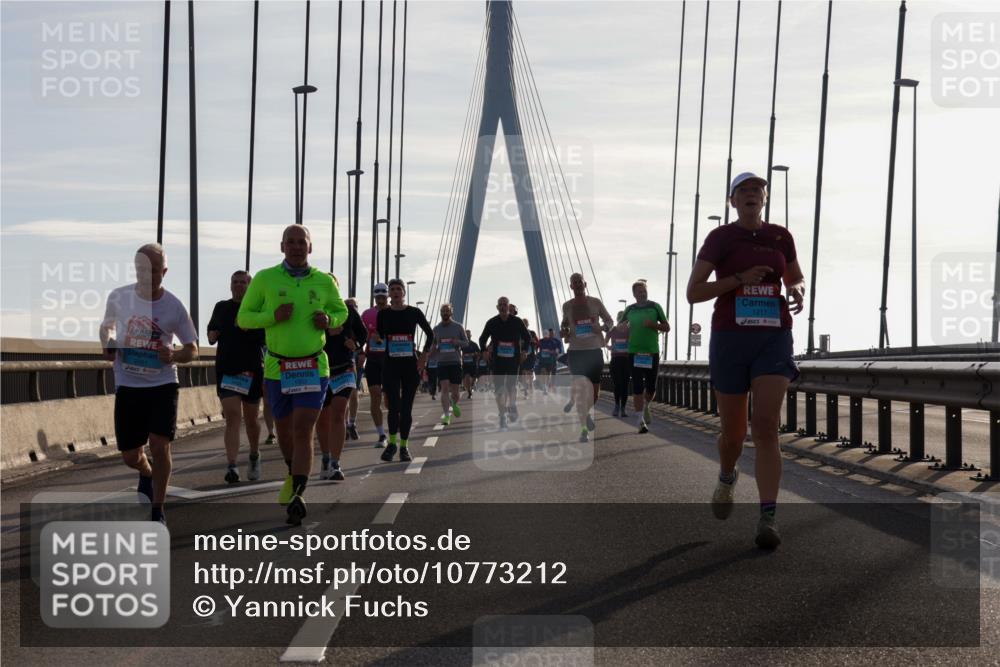 03.10.2026 - Köhlbrandbrückenlauf Yannick Fuchs http://msf.ph/oto/10773212 03.10.2026 09:31:36 Position 1 1503, 42, 395, 1217 meine-sportfotos.de