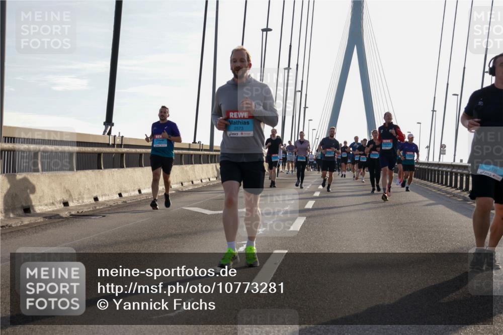 03.10.2026 - Köhlbrandbrückenlauf Yannick Fuchs http://msf.ph/oto/10773281 03.10.2026 09:31:45 Position 1 2573, 1739 meine-sportfotos.de