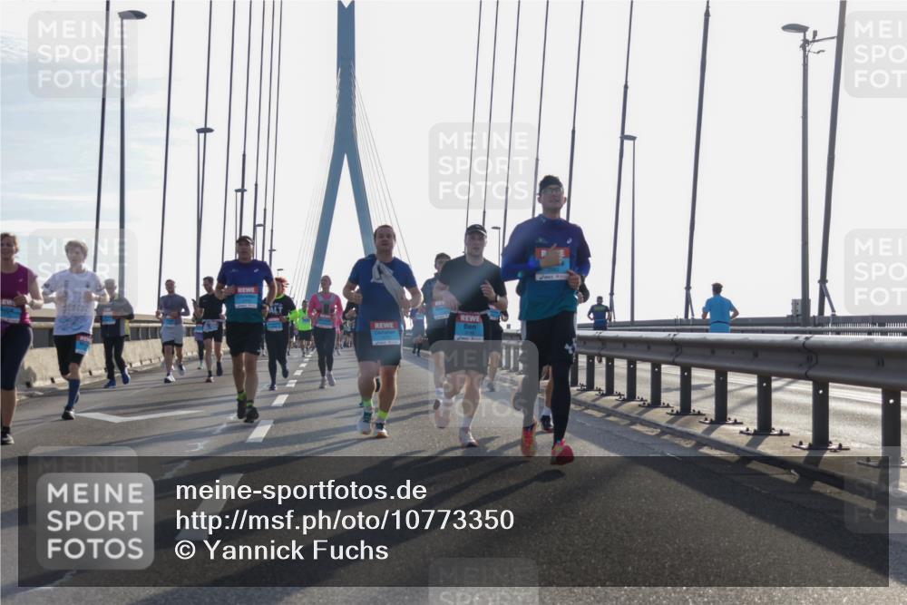 03.10.2026 - Köhlbrandbrückenlauf Yannick Fuchs http://msf.ph/oto/10773350 03.10.2026 09:31:54 Position 1  meine-sportfotos.de