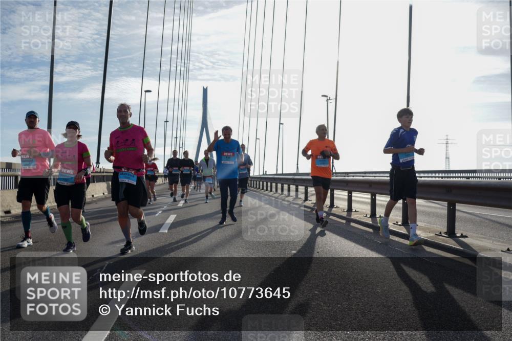 03.10.2026 - Köhlbrandbrückenlauf Yannick Fuchs http://msf.ph/oto/10773645 03.10.2026 09:32:26 Position 1  meine-sportfotos.de