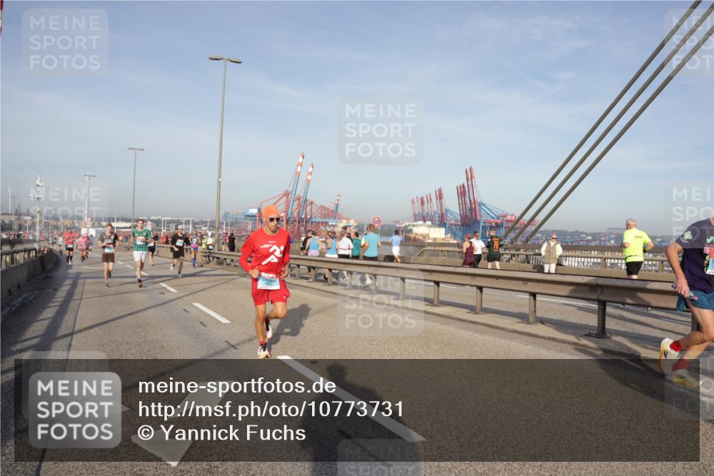 03.10.2026 - Köhlbrandbrückenlauf Yannick Fuchs http://msf.ph/oto/10773731 03.10.2026 09:37:03 Position 2  meine-sportfotos.de