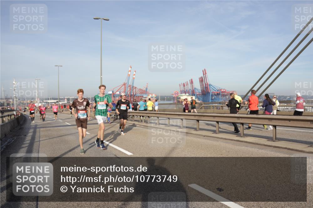03.10.2026 - Köhlbrandbrückenlauf Yannick Fuchs http://msf.ph/oto/10773749 03.10.2026 09:37:05 Position 2  meine-sportfotos.de