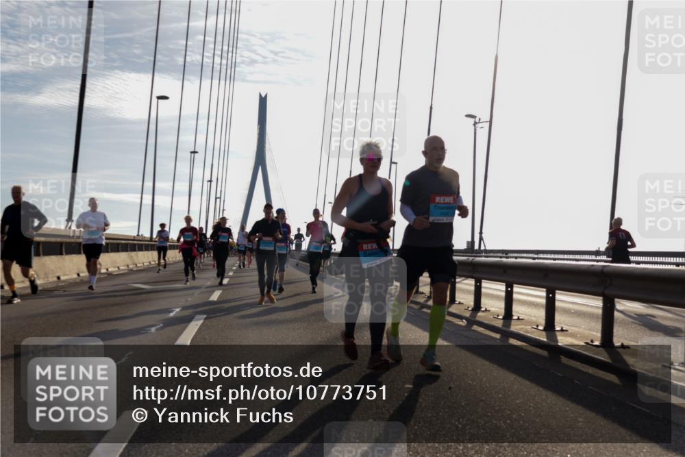 03.10.2026 - Köhlbrandbrückenlauf Yannick Fuchs http://msf.ph/oto/10773751 03.10.2026 09:32:36 Position 1  meine-sportfotos.de