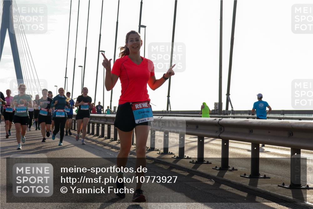 03.10.2026 - Köhlbrandbrückenlauf Yannick Fuchs http://msf.ph/oto/10773927 03.10.2026 09:32:49 Position 1 3776 meine-sportfotos.de
