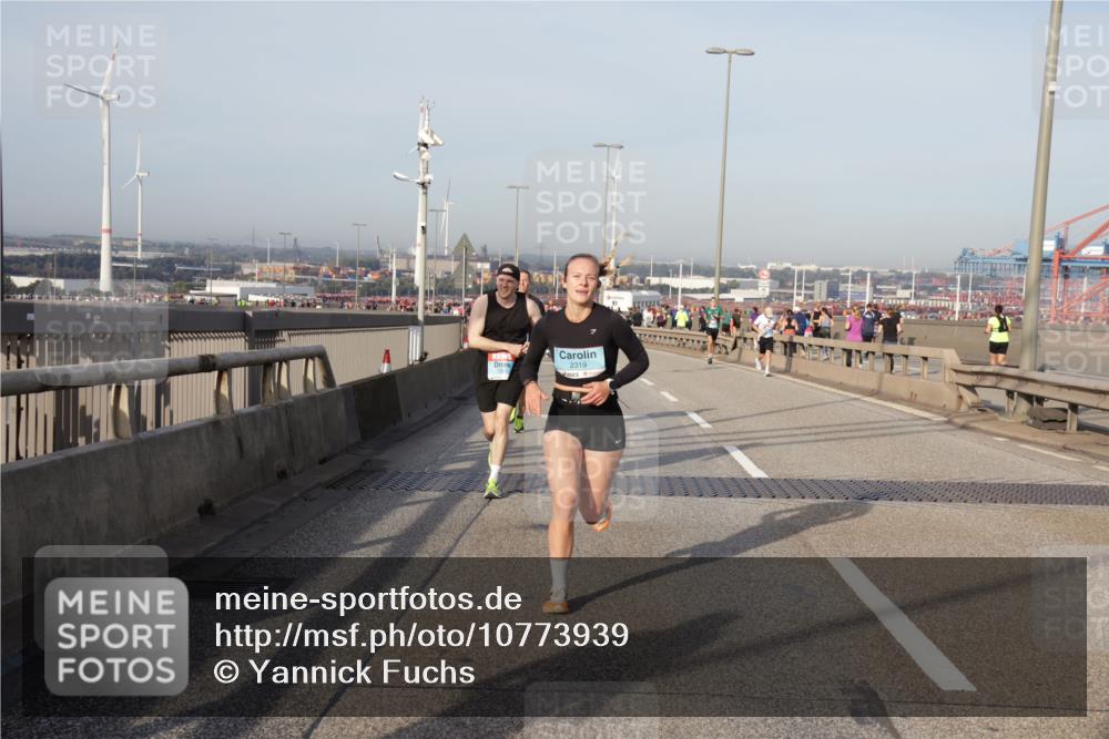 03.10.2026 - Köhlbrandbrückenlauf Yannick Fuchs http://msf.ph/oto/10773939 03.10.2026 09:37:44 Position 2 2319 meine-sportfotos.de