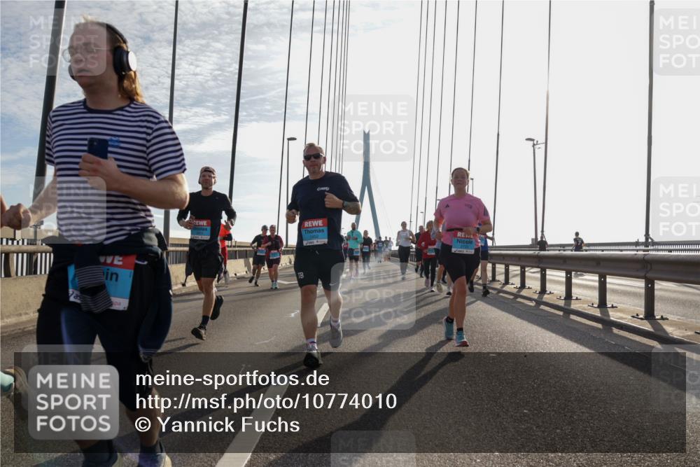 03.10.2026 - Köhlbrandbrückenlauf Yannick Fuchs http://msf.ph/oto/10774010 03.10.2026 09:32:55 Position 1  meine-sportfotos.de