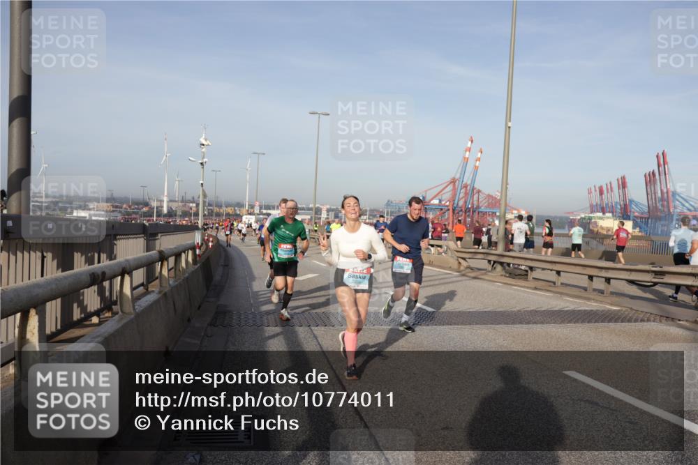 03.10.2026 - Köhlbrandbrückenlauf Yannick Fuchs http://msf.ph/oto/10774011 03.10.2026 09:37:58 Position 2  meine-sportfotos.de