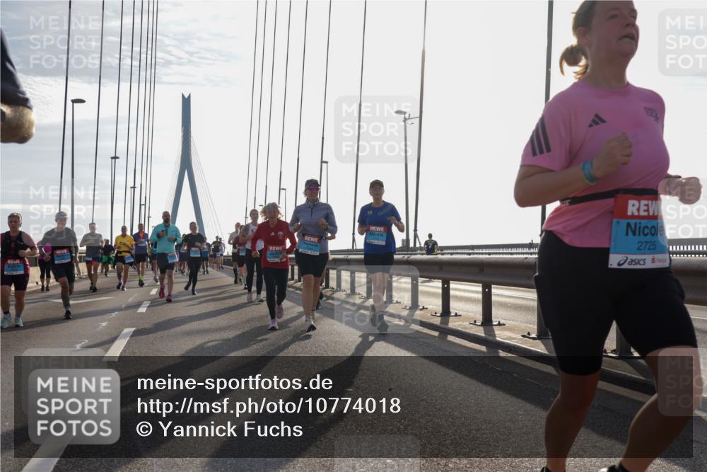 03.10.2026 - Köhlbrandbrückenlauf Yannick Fuchs http://msf.ph/oto/10774018 03.10.2026 09:32:56 Position 1 2725 meine-sportfotos.de